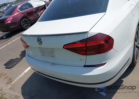 2018 Volkswagen Passat 3.6L V6 Gt from USA, damaged, VIN 1VWJM7A36JC027341